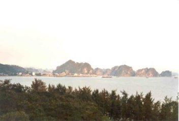 Along (Quang Ninh) Along (Quang Ninh)