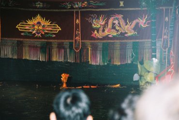 danse des dragons, marionnettes sur l'eau (théâtre de marionnettes sur l'eau de Thang Long, rue Dinh Tien Hoang, arrondissement de Hoan Kiem, Hanoi)