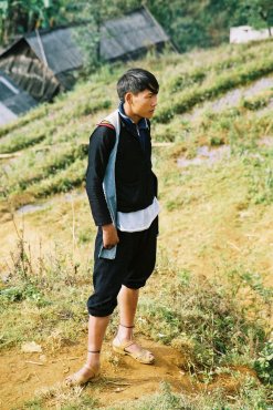 Hmông noir, vallée de la Muong Hoa (Sapa, Lào Cai) Hmông noir, vallée de la Muong Hoa (Sapa, Lào Cai)