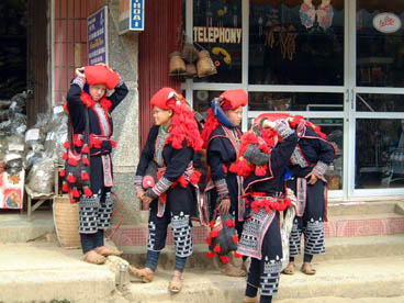 Dao rouge, marché de Sapa (Sapa, Lào Cai)