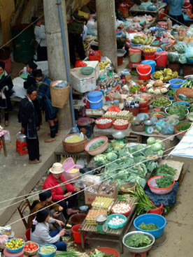 marché de Sapa (Lào Cai)