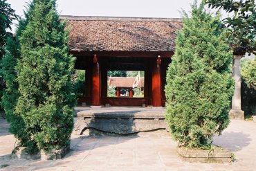 rideau intérieur, temple du roi Dinh Tiên Hoang (968-980)(Truong Yên, Hoa Lu, Ninh Binh)