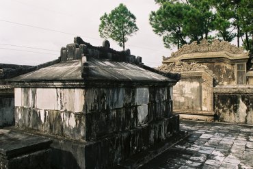 tombe, tombeau de Dong Khanh (1864-1885-1889)(Hué) tombe, tombeau de Dong Khanh (1864-1885-1889)(Hué)