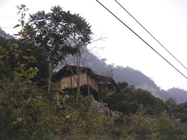 Pac Ngoi, village Tày (Ba Bê, Bac Kan)