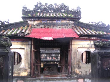 mausolée de Duc Duc (1852-20/07/1883-23/07/1883)(Hué)