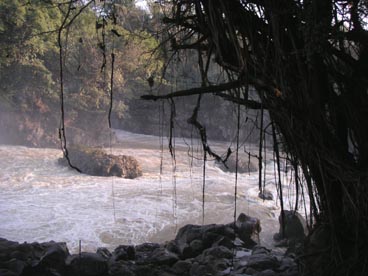 chutes de Gia Long (Krông Ana, Dak Lak)