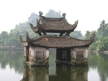 Thuy Dinh et lac Long Tri, pagode du maître (Hoàng Xa, Phuong Cach, Quôc Oai, Hà Tây)