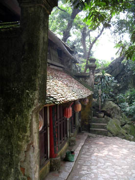pagode supérieure, pagode du maître (Hoàng Xa, Phuong Cach, Quôc Oai, Hà Tây)