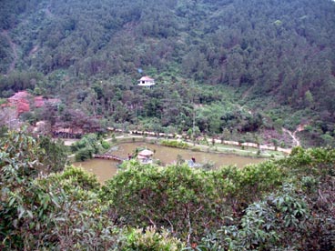 pagode Huyèn Không Son Thuong ( Huong Hô, Huong Trà, Thùa Thiên-Hué) pagode Huyèn Không Son Thuong ( Huong Hô, Huong Trà, Thùa Thiên-Hué)