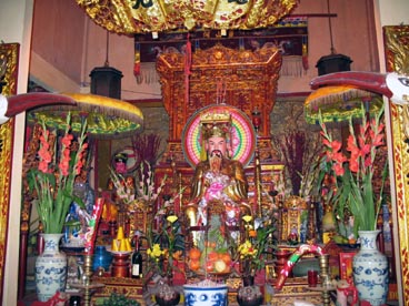 temple des rois Hùng, parc culturel municipal (quartier Ben Thanh, 1er arrondissement, Ho Chi Minh ville) temple des rois Hùng, parc culturel municipal (quartier Ben Thanh, 1er arrondissement, Ho Chi Minh ville)