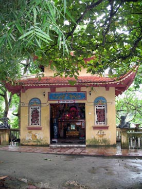 temple Song (Bim Son, Thanh Hoa)