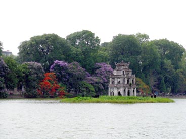 tour de la tortue, lac de l'épée restituée ou de l'épée (arrondissement de Hoan Kiem, Hanoi)