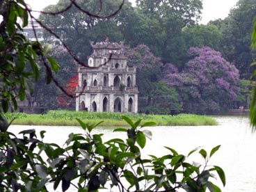tour de la tortue, lac de l'épée restituée ou de l'épée (arrondissement de Hoan Kiem, Hanoi)