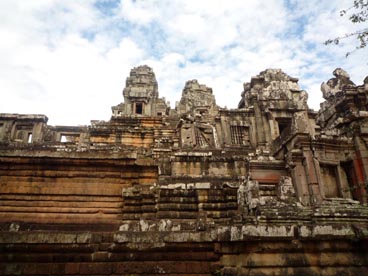 Ta Keo ou Ta Kev (l'ancêtre Kèo) ou Prasat Kèo (la tour de cristal), vers l'an 1000, culte brahmanique, site d'Angkor (Siem Reap, Cambodge)