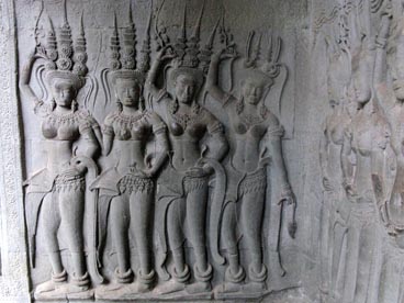 devatas, Angkor Wat, première moitié du XII° siècle, culte brahmanique, site d'Angkor (Siem Reap, Cambodge)