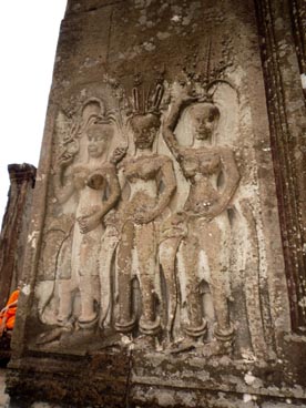 devatas, Angkor Wat, première moitié du XII° siècle, culte brahmanique, site d'Angkor (Siem Reap, Cambodge)
