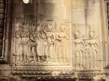 devatas, Angkor Wat, première moitié du XII° siècle, culte brahmanique, site d'Angkor (Siem Reap, Cambodge)