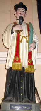 saint André Tran An Dung Lac (1795-1839), évêque, église Tan Dinh (289 rue Hai Ba Trung, quartier 8, 3ème arrondissement, Ho Chi Minh ville) saint André Tran An Dung Lac (1795-1839), évêque, église Tan Dinh (289 rue Hai Ba Trung, quartier 8, 3ème arrondissement, Ho Chi Minh ville)