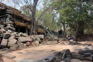 Ta Prohm (l'ancêtre Brahmâ), milieu du XII° au début du XIII° siècle, culte bouddhique, site d'Angkor (Siem Reap, Cambodge)