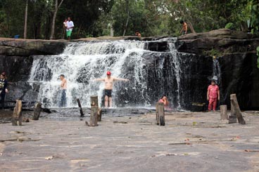 cascade, site de Phnom Kulen (Siem Reap, Cambodge)